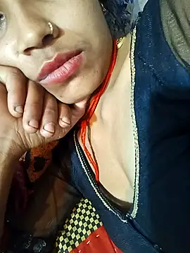 Amaya Bajwa online show from February 2025 10:40:01 PM