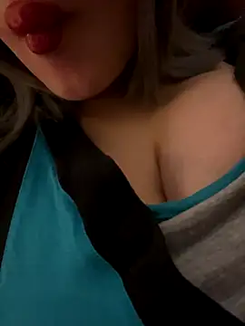 Maya mimi online show from December 2025 01:19:01 PM