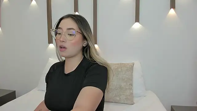 antonella cutie  online show from January 2025 12:02:02 PM