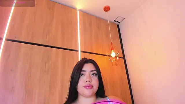 ashlyn parker online show from January 2026 08:47:01 PM