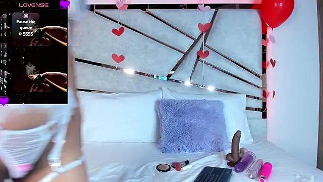 ssofijohnsonx online show from February 2025 12:54:01 PM