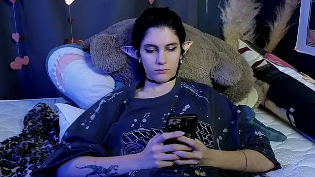 Snapshot of Hyeon_Jin chatting on February 2025 09:56:02 AM Hyeon Jin online show from February 2025 09:56:02 AM