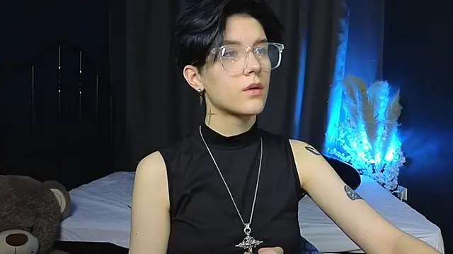 Snapshot of Hyeon_Jin chatting on March 2025 01:51:01 PM Hyeon Jin online show from March 2025 01:51:01 PM