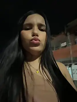 Snapshot of the_queen_of_street chatting on July 2026 12:37:01 AM the queen of street online show from July 2026 12:37:01 AM