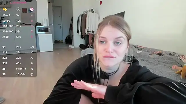 shiny bunnyyy online show from January 2025 11:21:02 AM