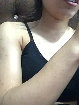 Tanvi roy98 online show from February 2025 07:37:01 AM