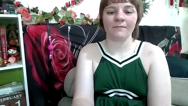 AverageRose online show from February 2026 06:42:01 PM