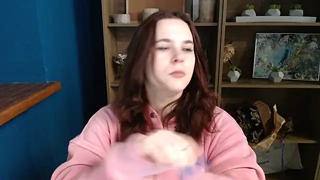 mini girly online show from February 2025 01:06:01 PM