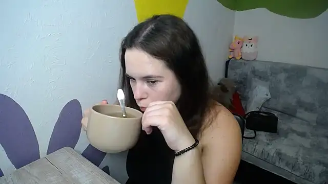 mini girly online show from September 2025 12:18:01 PM