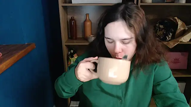 mini girly online show from October 2025 11:21:01 AM