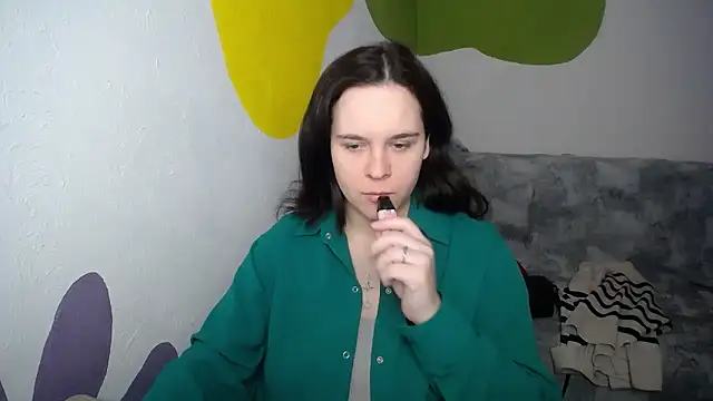 mini girly online show from January 2026 12:31:01 PM