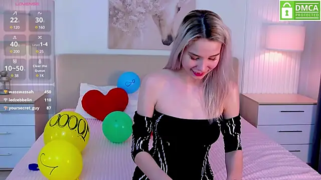 Emma plux online show from February 2025 10:15:02 AM