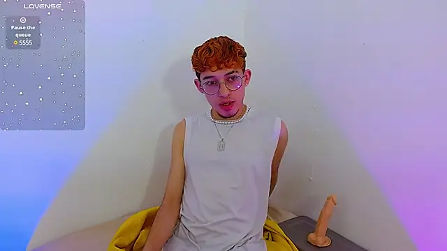 Axel tay online show from March 2025 05:49:02 AM