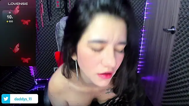 lilihot  online show from January 2025 02:32:02 PM