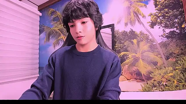 AllanYong18 online show from February 2025 01:04:02 AM