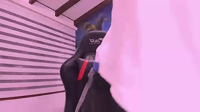 AllanYong18 online show from February 2025 02:25:01 AM