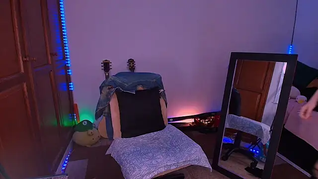 Snapshot of antonelawow chatting on November 2025 08:52:01 PM antonelawow online show from November 2025 08:52:01 PM