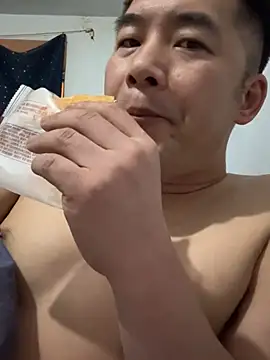 Snapshot of zxb757369 chatting on February 2025 12:52:02 PM zxb757369 online show from February 2025 12:52:02 PM