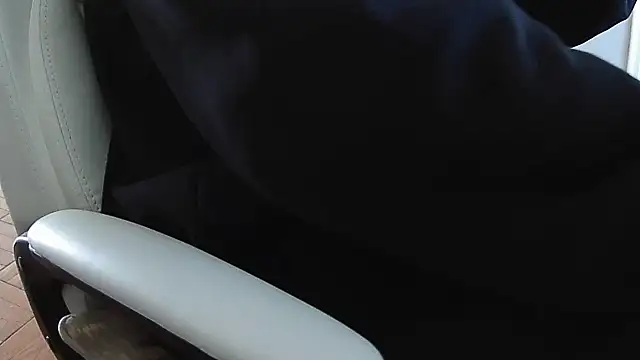 Snapshot of MrDaddyBbSnake chatting on February 2026 05:22:02 PM MrDaddyBbSnake online show from February 2026 05:22:02 PM