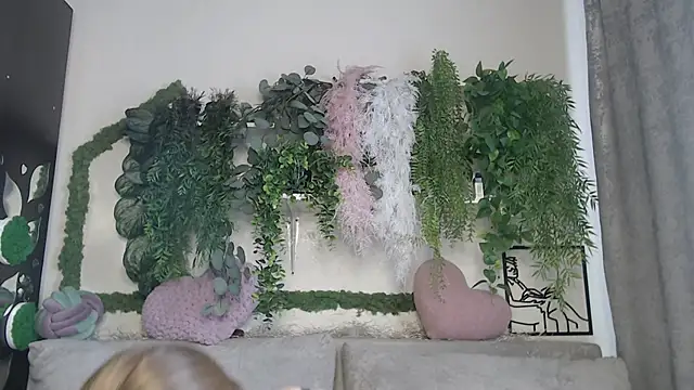 scyrim2 online show from March 2025 06:57:02 AM