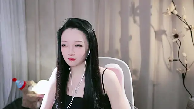Snapshot of Zoe-99 chatting on June 2026 08:27:02 AM Zoe-99 online show from June 2026 08:27:02 AM
