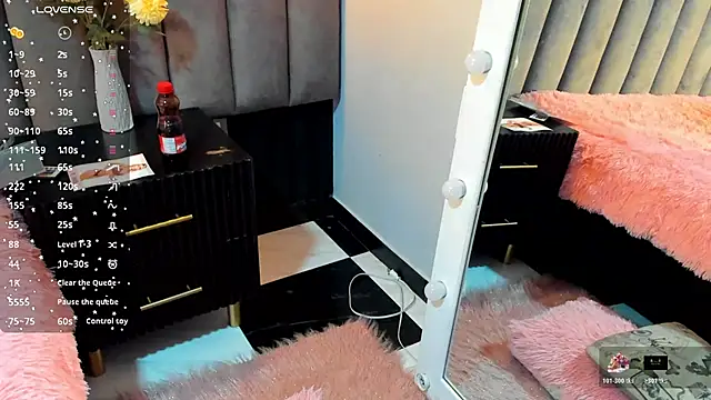 chelsea bolton  online show from November 2025 12:42:01 PM