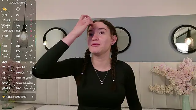 chelsea bolton  online show from July 2026 12:22:02 PM