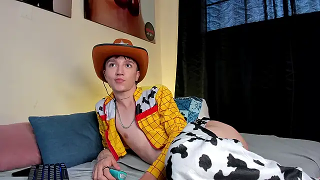 Snapshot of jeremy_salvatore chatting on January 2025 12:04:02 PM jeremy salvatore online show from January 2025 12:04:02 PM