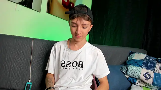 Snapshot of jeremy_salvatore chatting on January 2025 07:37:01 AM jeremy salvatore online show from January 2025 07:37:01 AM