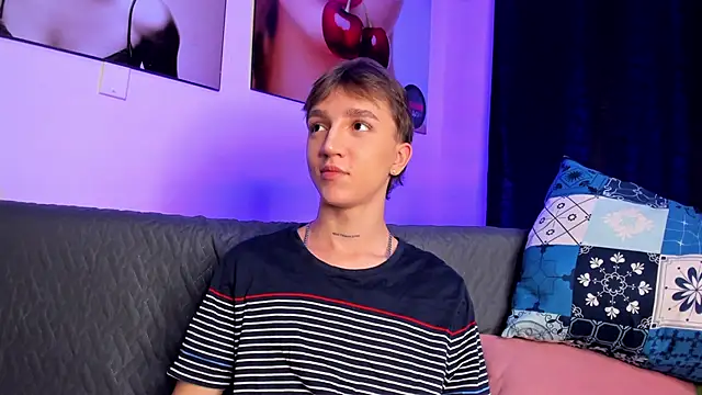 Snapshot of jeremy_salvatore chatting on January 2025 05:10:02 AM jeremy salvatore online show from January 2025 05:10:02 AM