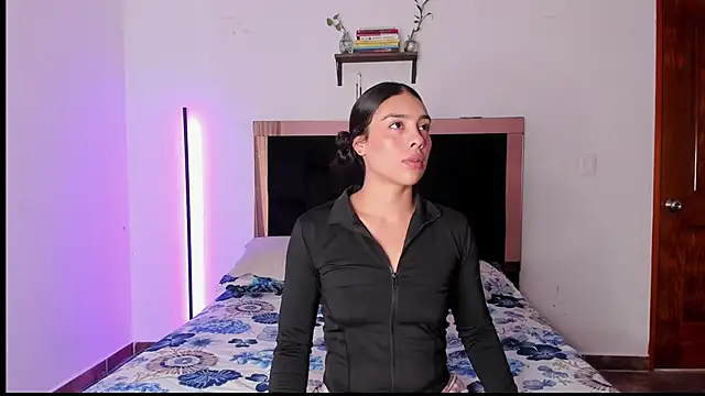 Carorosse online show from February 2026 03:55:01 PM