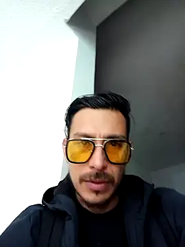 tony-camargo online show from January 2025 05:00:02 PM