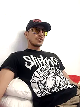 tony-camargo online show from January 2025 11:23:01 PM