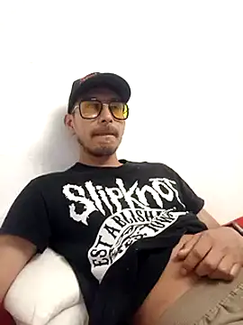 tony-camargo online show from January 2025 04:02:01 AM