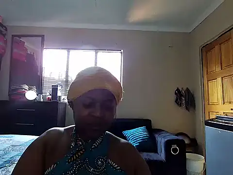Snapshot of fatass2twerk225 chatting on September 2025 12:07:01 PM fatass2twerk225 online show from September 2025 12:07:01 PM