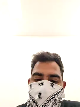 13lusty online show from February 2025 08:31:02 AM