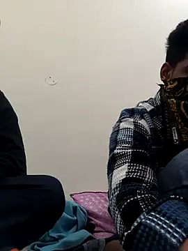 13lusty online show from February 2025 05:37:01 AM