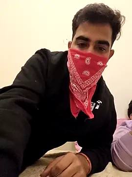 13lusty online show from March 2025 09:25:02 AM