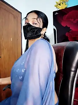 Anika-1 online show from February 2026 05:25:01 PM