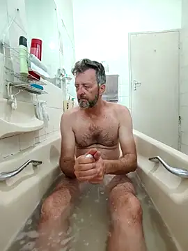 itsmeyes69 online show from February 2025 09:17:02 AM