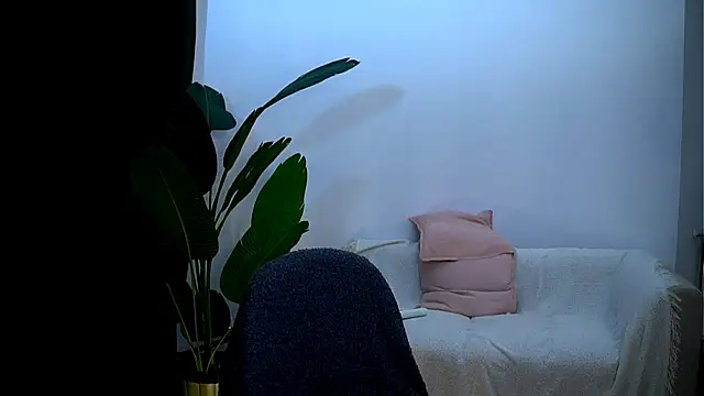 sweet rapunzell online show from February 2025 08:17:02 PM