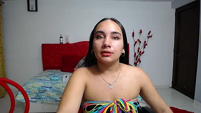 Snapshot of Maylin_horny19 chatting on June 2026 03:09:02 AM Maylin horny19 online show from June 2026 03:09:02 AM