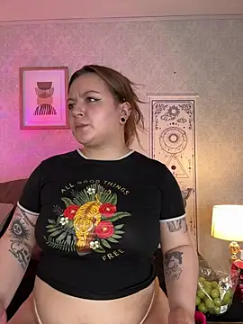 Snapshot of Veronica_simons chatting on June 2026 09:20:01 PM Veronica simons online show from June 2026 09:20:01 PM