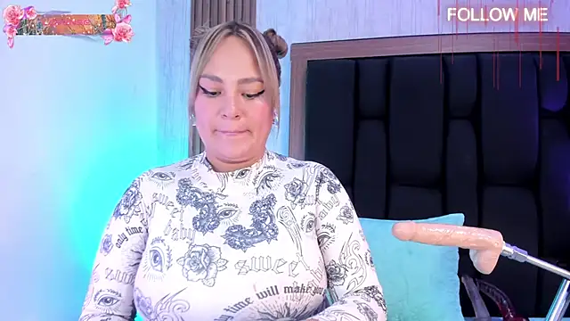 Elise-Leyton online show from December 2025 08:59:02 PM