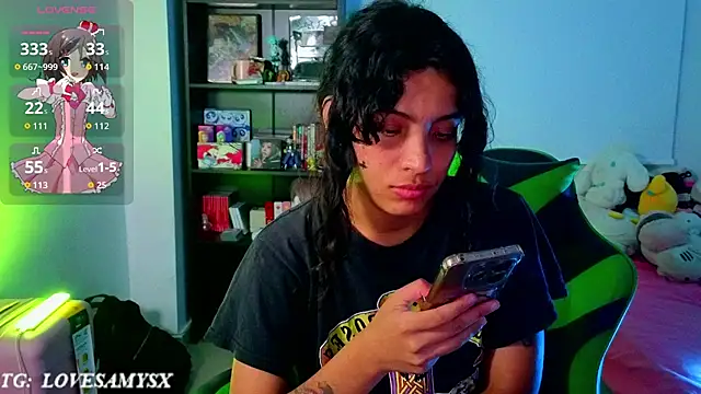 Lovelyamyy online show from July 2026 07:13:01 AM