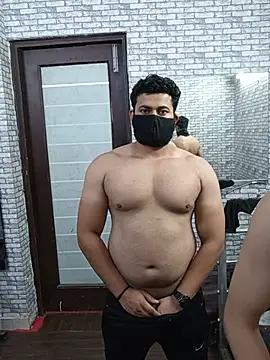 Snapshot of vaibhavchugh38 chatting on May 2026 06:03:01 PM vaibhavchugh38 online show from May 2026 06:03:01 PM