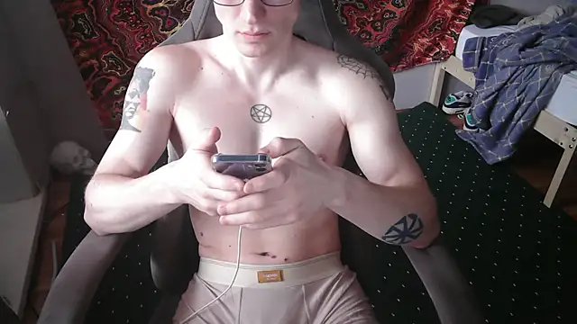 Snapshot of johnny_positive chatting on March 2026 06:26:01 AM johnny positive online show from March 2026 06:26:01 AM