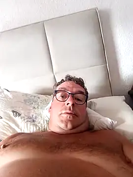 MountJohnXL online show from March 2025 09:55:01 AM