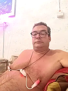 MountJohnXL online show from September 2025 10:43:01 PM