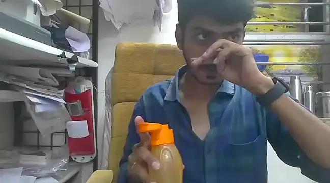 cute modell online show from March 2025 02:08:02 PM